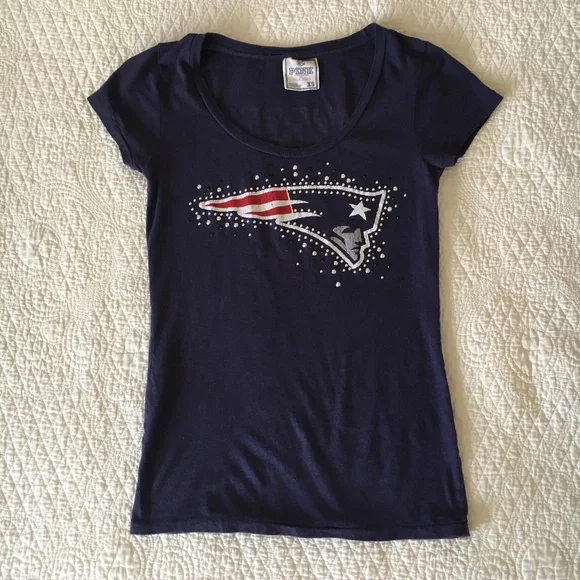 New England Patriots Victoria's Secret PINK Studded Tee T-Shirt Top XS - Picture 2 of 7